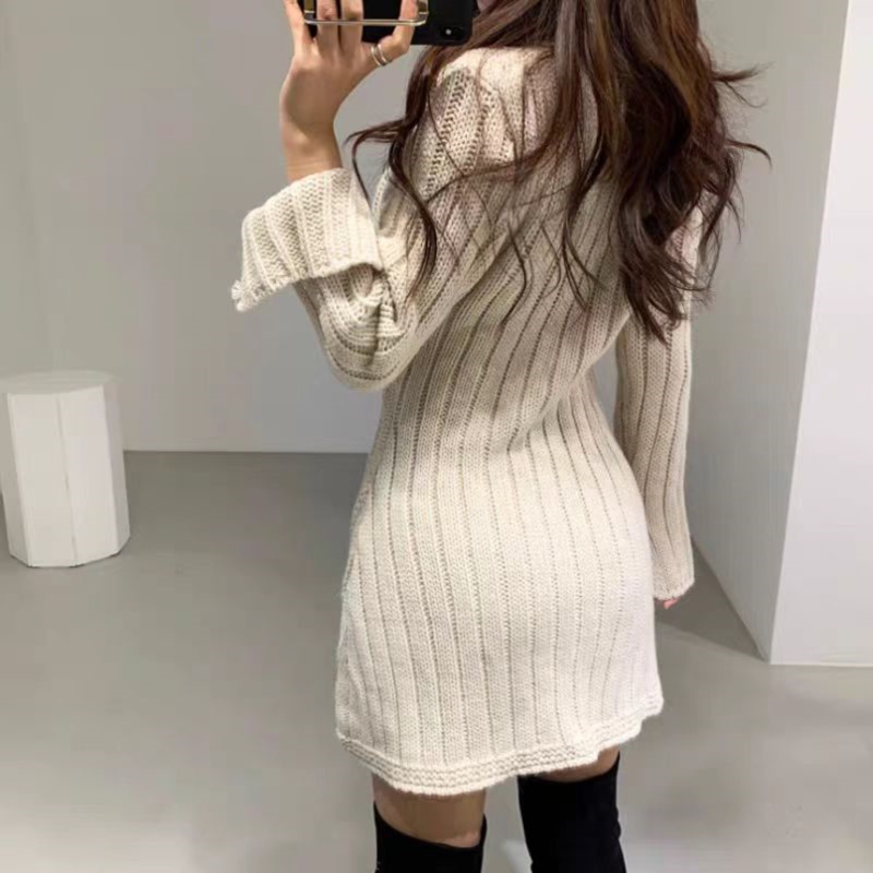 Knitted twist pattern T-back temperament dress