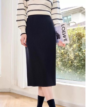 Autumn and winter thick stripe black slim long skirt