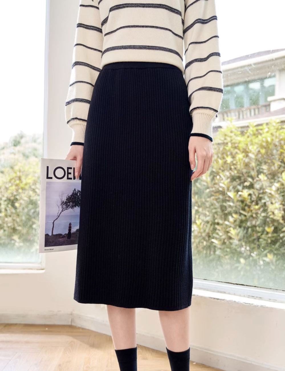 Autumn and winter thick stripe black slim long skirt