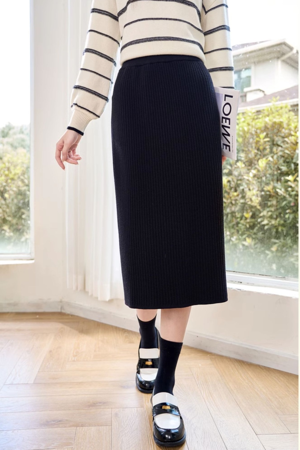 Autumn and winter thick stripe black slim long skirt