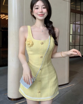 Chanelstyle sling yellow dress