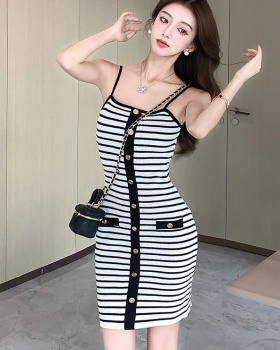 Summer black-white T-back enticement knitted dress