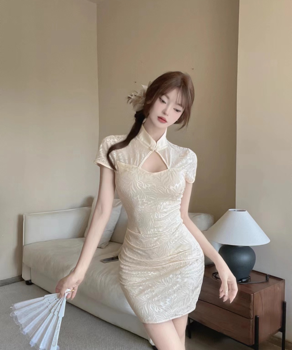 Bottoming lace cheongsam sexy short dress