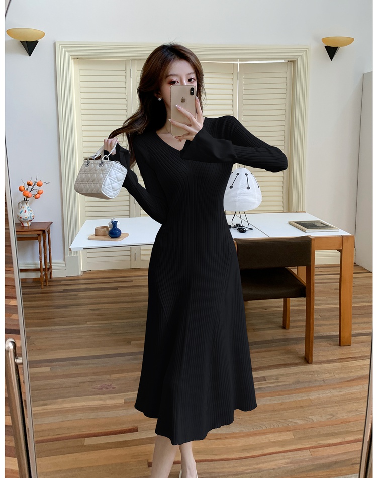 Inside the ride V-neck long dress autumn dress