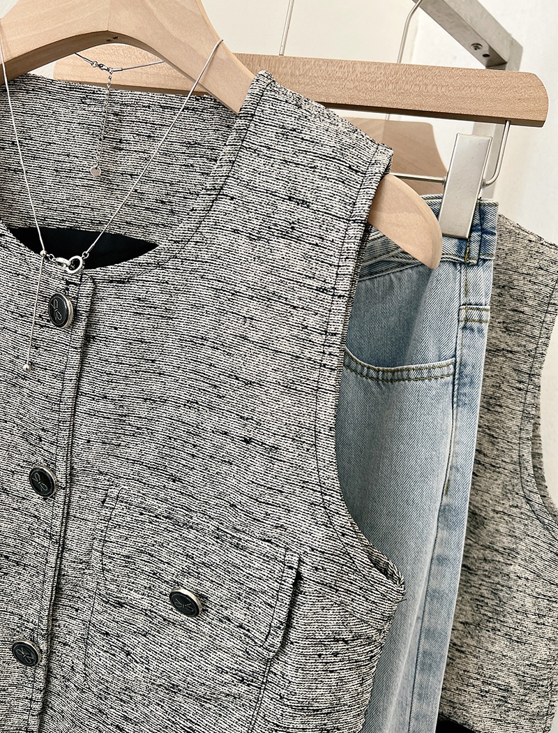 Short gray summer waistcoat fashion sleeveless all-match tops