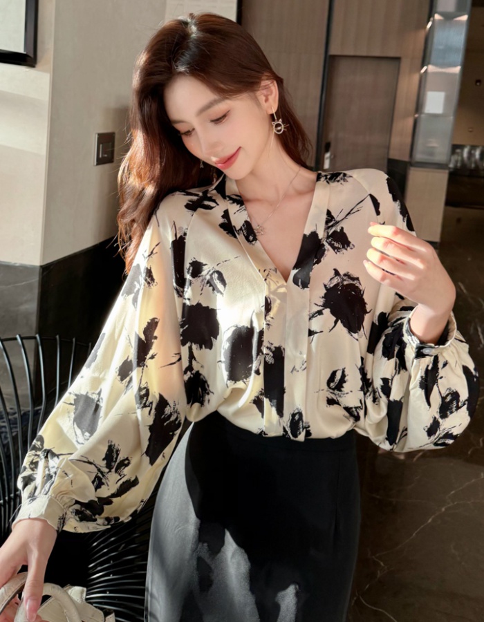 Lazy loose long sleeve chiffon shirt ink floral V-neck shirt