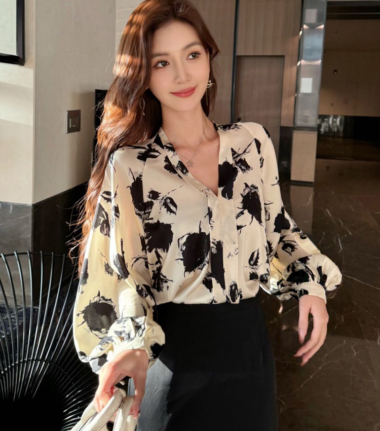 Lazy loose long sleeve chiffon shirt ink floral V-neck shirt