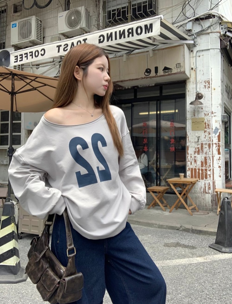 Printing lazy letters loose retro sloping shoulder hoodie