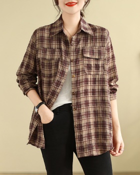 Casual autumn plaid long sleeve loose large yard shirt