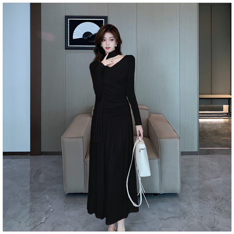 Niche fold halter long dress lazy autumn soft dress