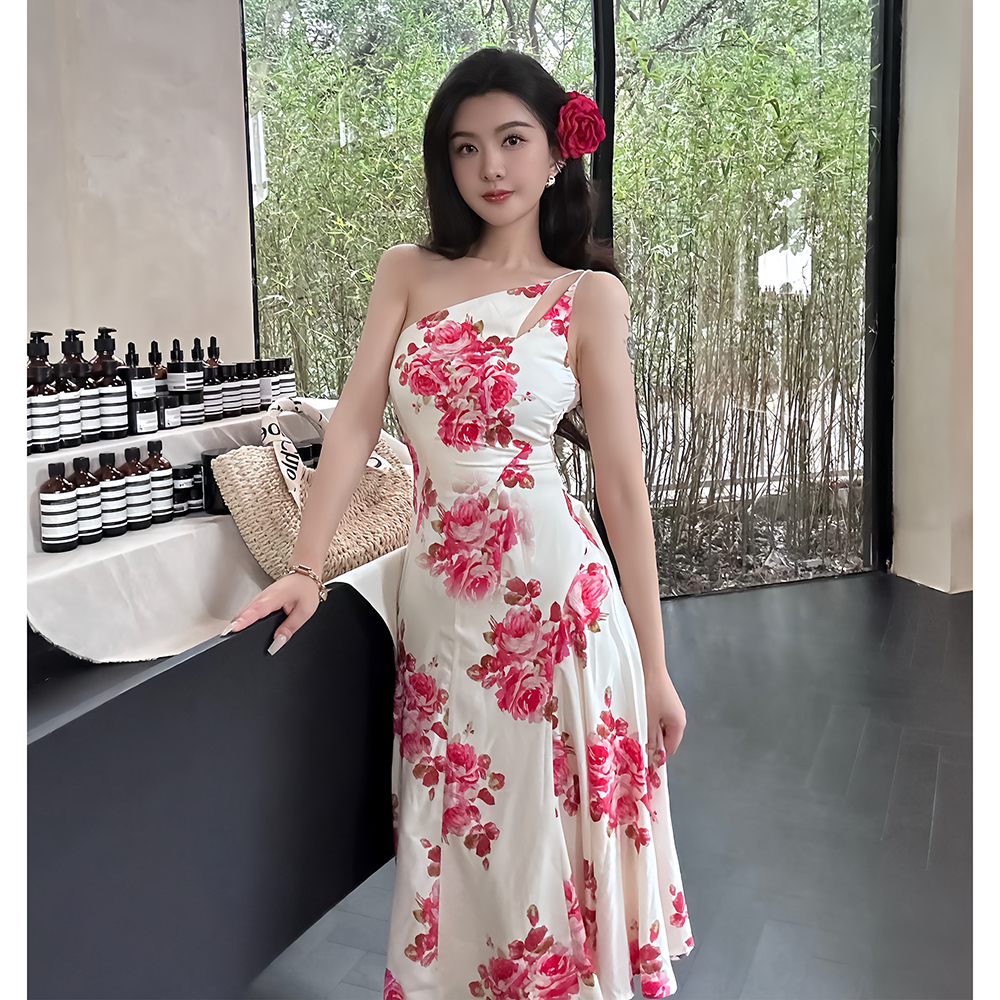 Sloping shoulder colors long dress for women