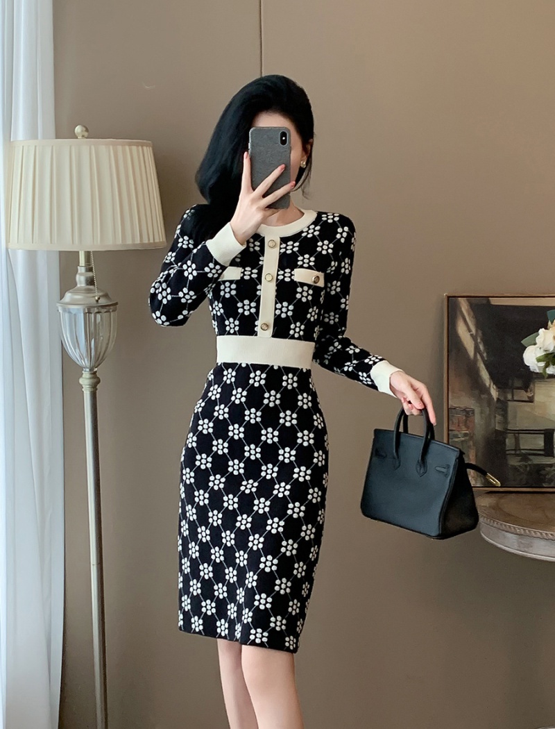 Chanelstyle knitted dress ladies autumn sweater dress