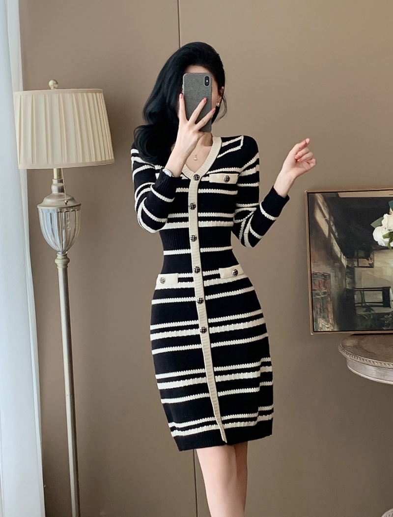 Ladies splice autumn dress V-neck knitted sweater dress for women