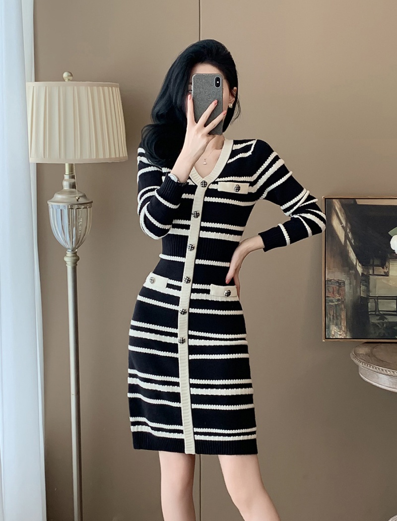 Ladies splice autumn dress V-neck knitted sweater dress for women