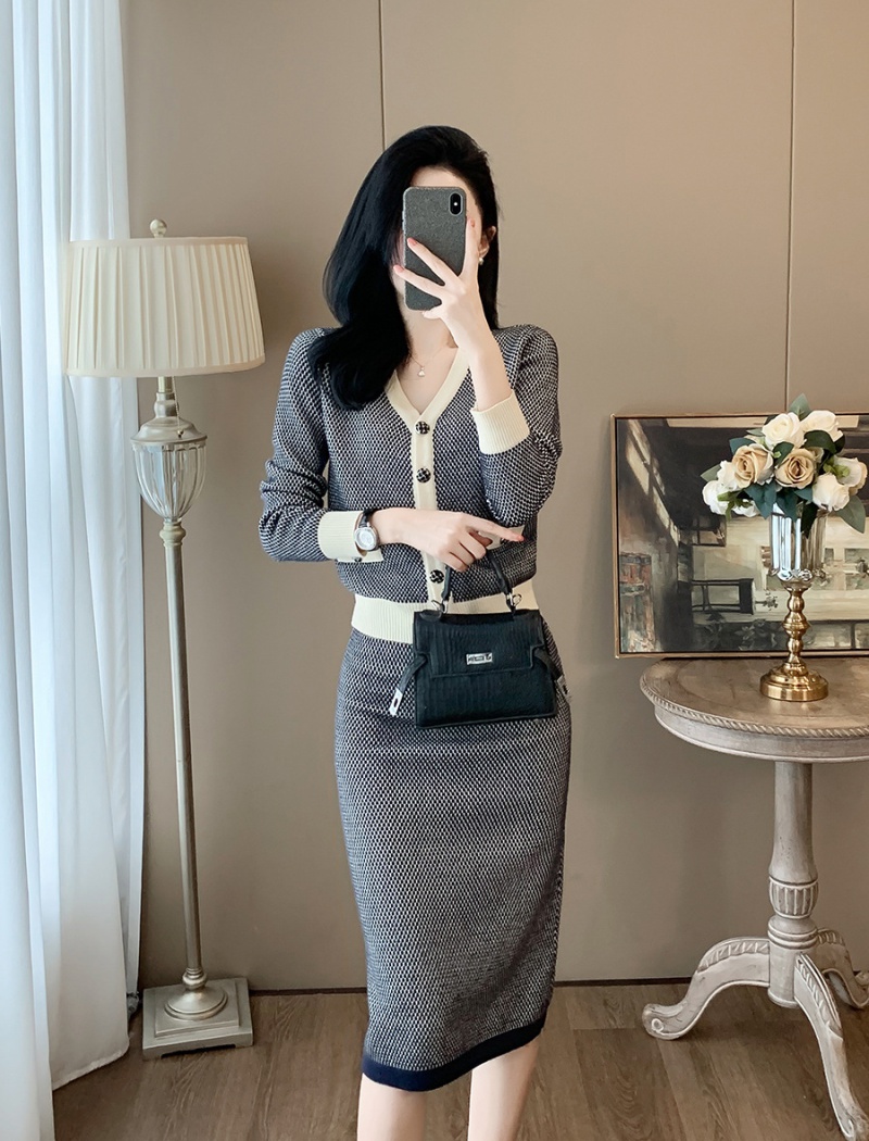 Knitted Western style autumn skirt 2pcs set for women