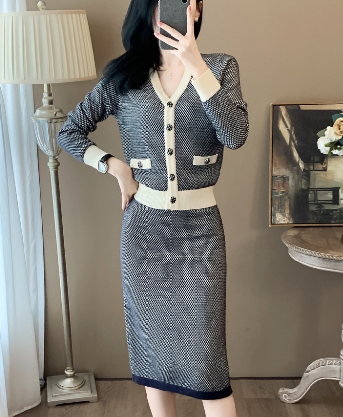 Knitted Western style autumn skirt 2pcs set for women