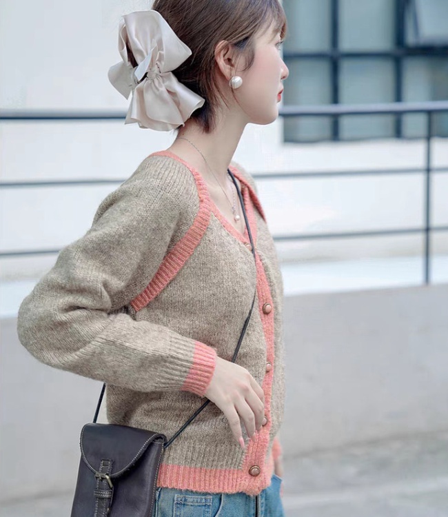 Autumn and winter sweater Pseudo-two tops