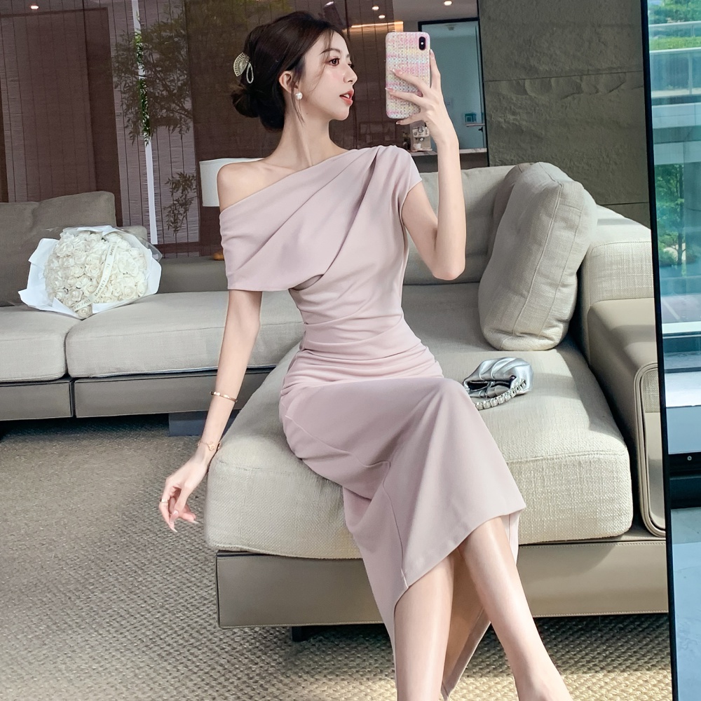 Sloping shoulder dress long formal dress