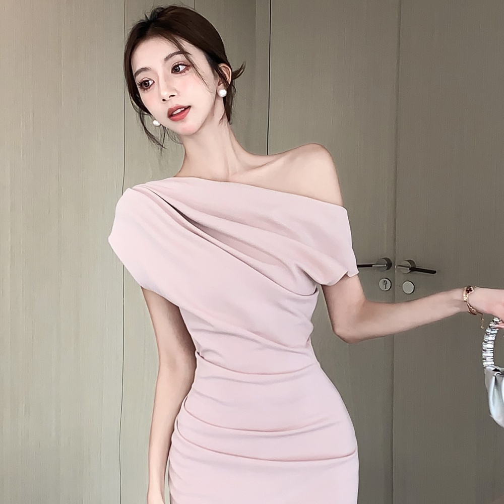 Sloping shoulder dress long formal dress