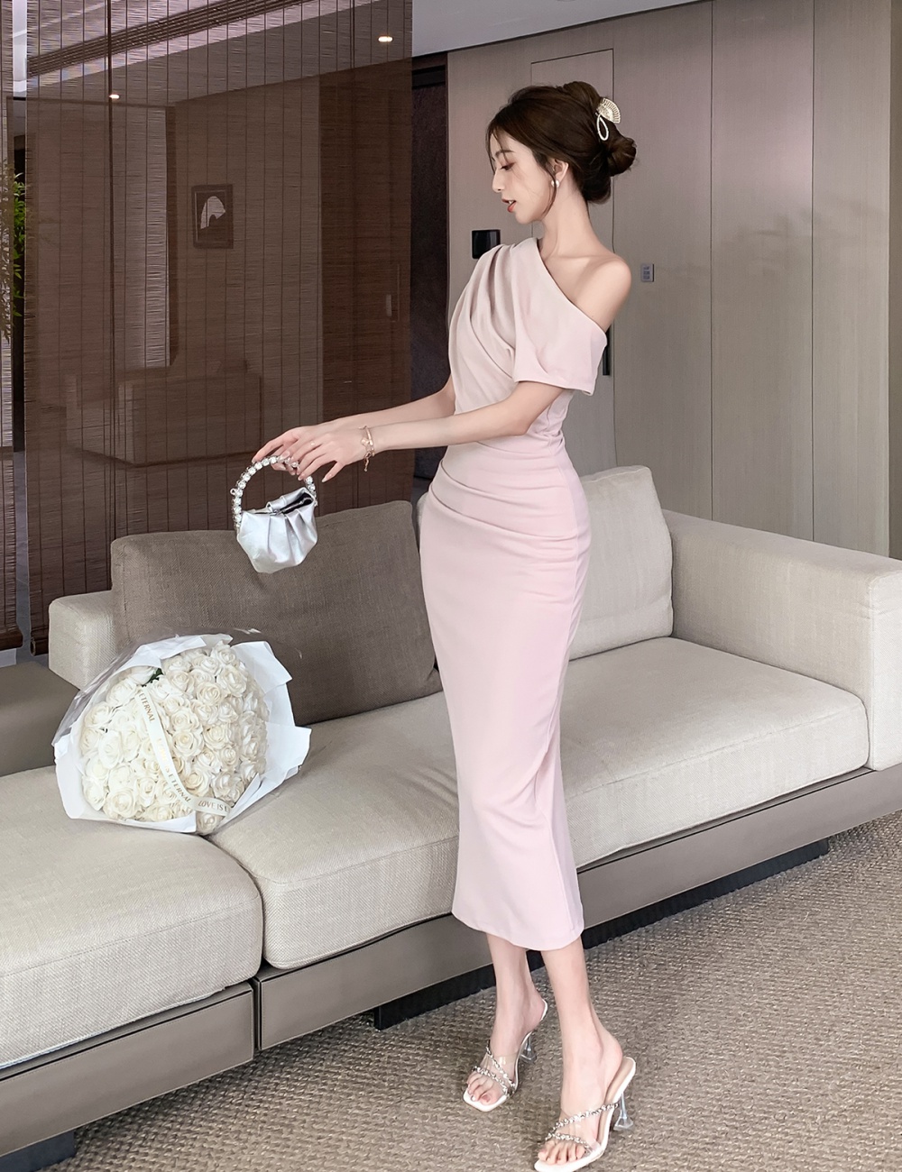 Sloping shoulder dress long formal dress