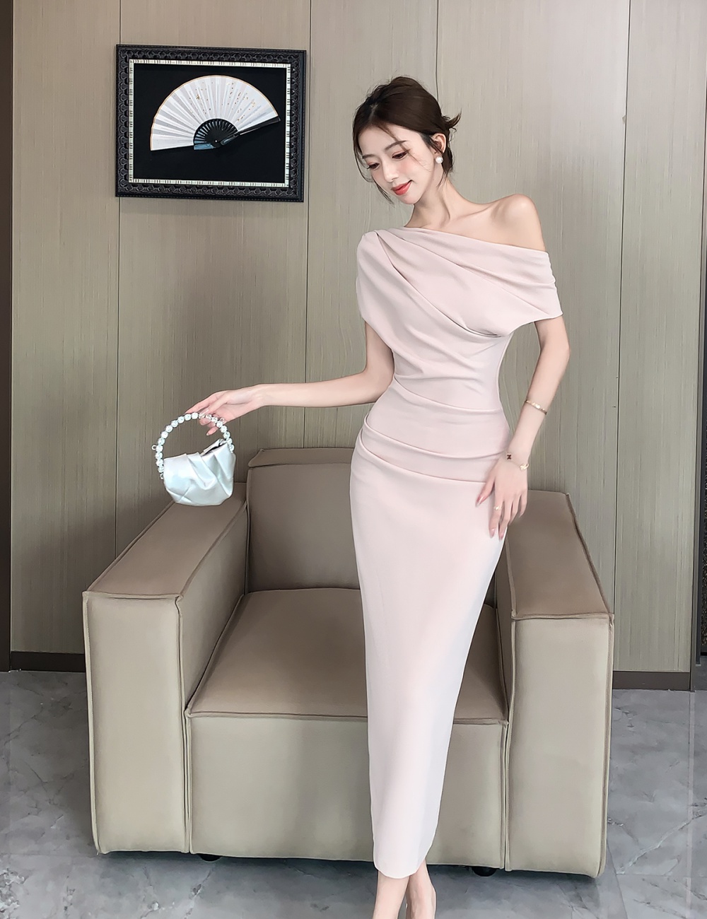 Sloping shoulder dress long formal dress