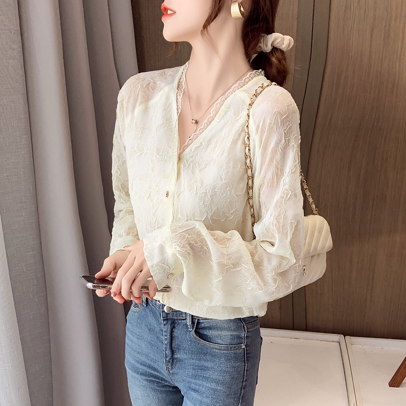 Long sleeve pure shirt lace retro bottoming shirt