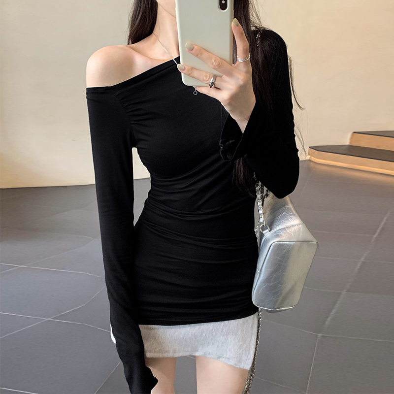 Flat shoulder tops long sleeve bottoming shirt for women