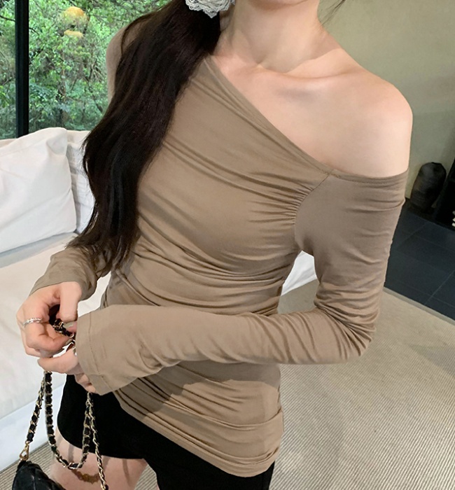 Flat shoulder tops long sleeve bottoming shirt for women