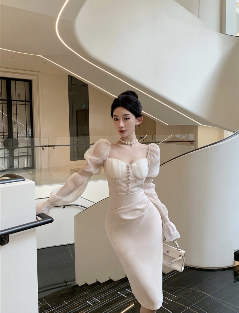 Puff sleeve pinched waist chanelstyle dress