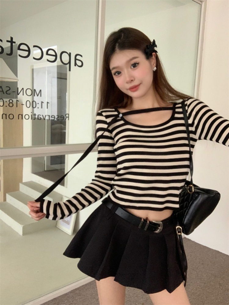 Slim stripe bottoming shirt bandage sweater