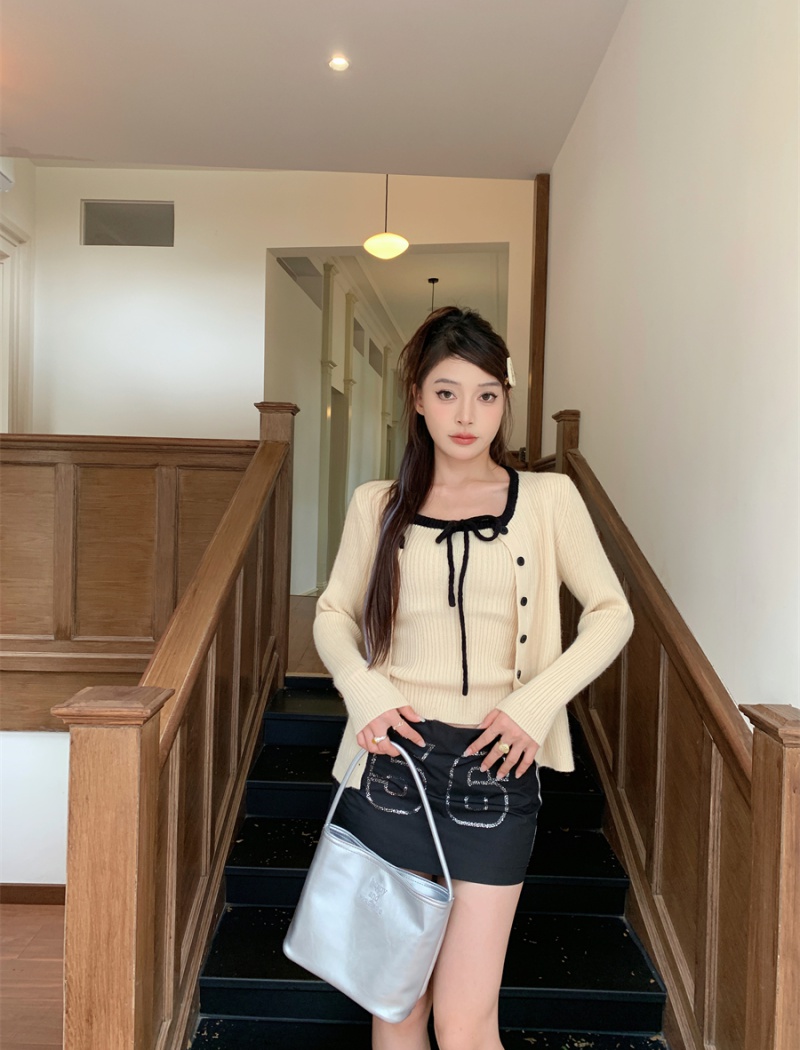 Knitted small sling Korean style cardigan a set