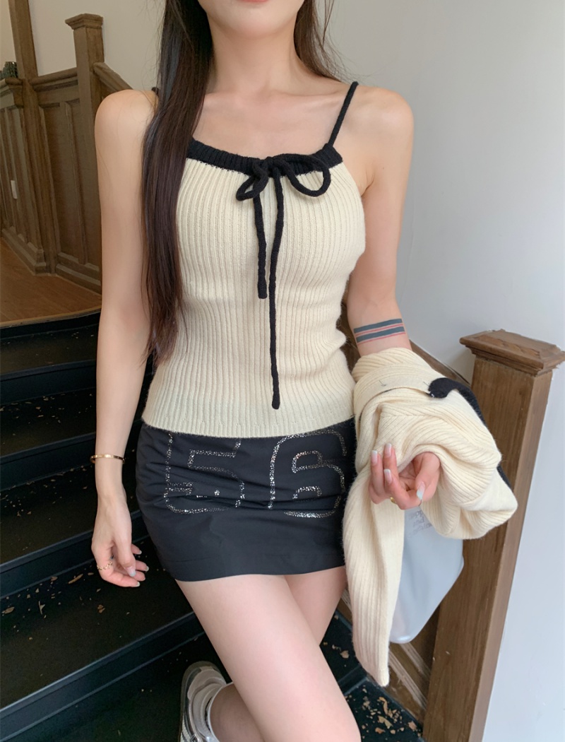 Knitted small sling Korean style cardigan a set