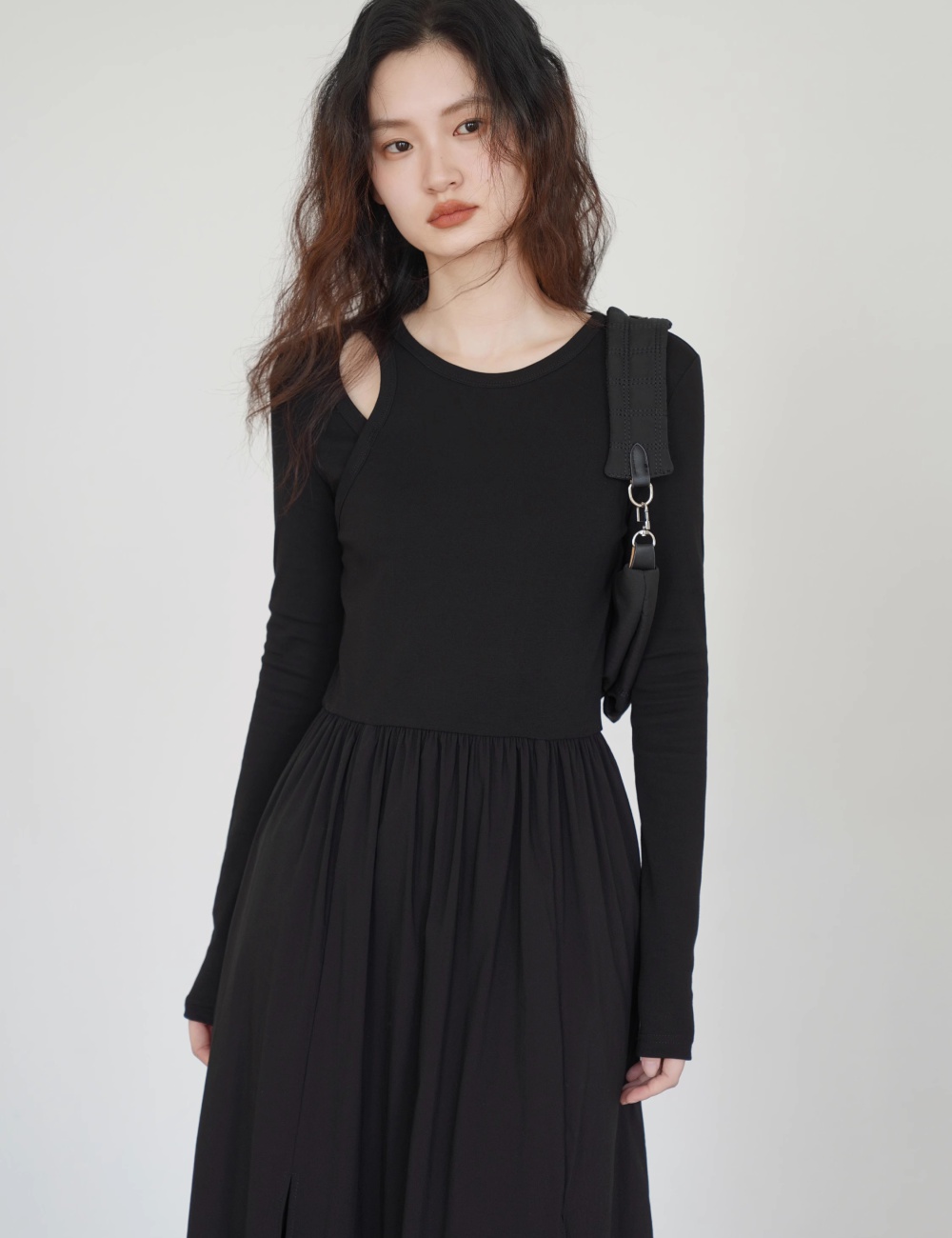 France style pinched waist black dress for women