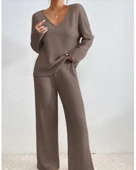 Casual long sleeve loose V-neck sweater a set for women