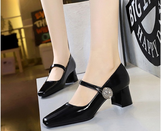 Square head European style low rhinestone buckle shoes