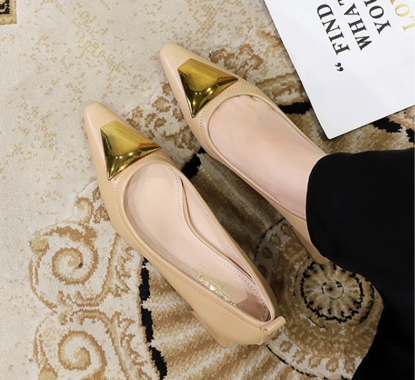 Fashion retro commuting middle-heel shoes for women