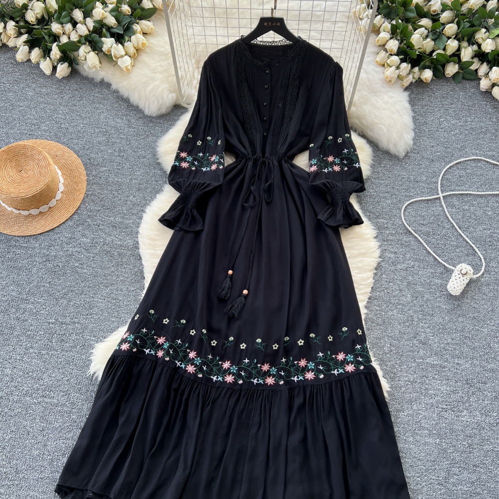 Retro lace niche embroidery autumn drawstring slim dress