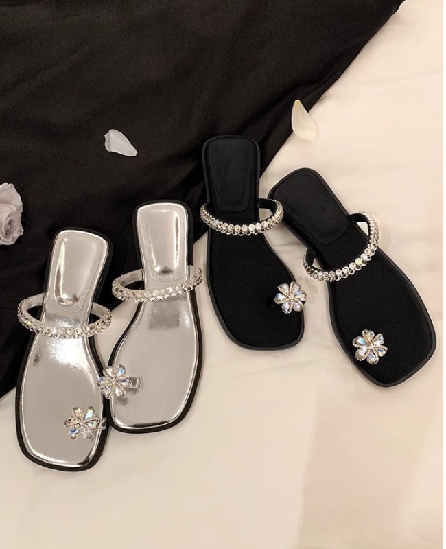 Silver wears outside temperament slippers for women