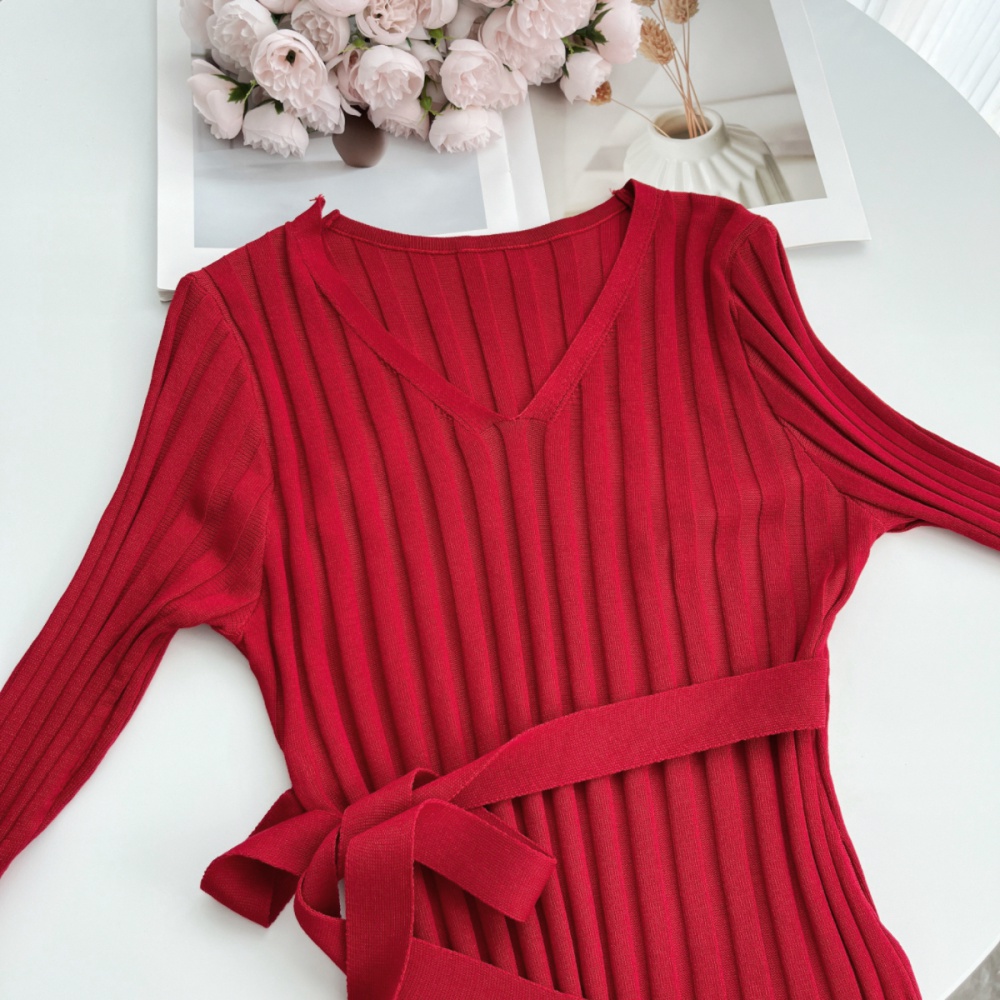 Inside the ride knitted V-neck long dress for women