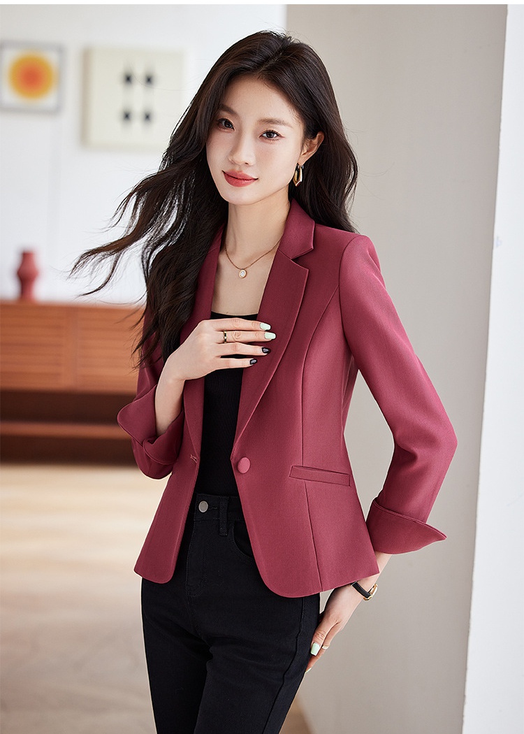 Show young slim business suit wine-red temperament coat