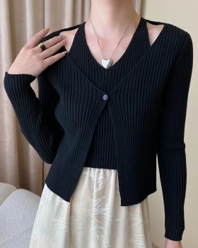 Halter all-match Pseudo-two long sleeve retro V-neck sweater