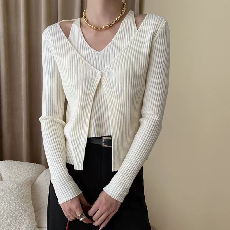 Halter all-match Pseudo-two long sleeve retro V-neck sweater