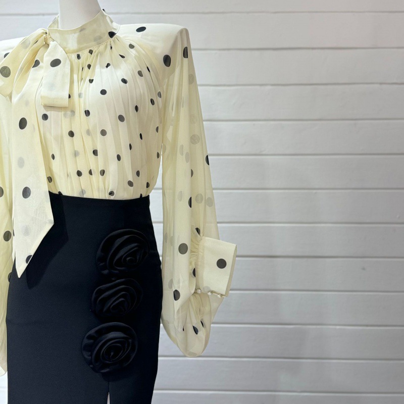 Puff sleeve polka dot half high collar long sleeve shirt