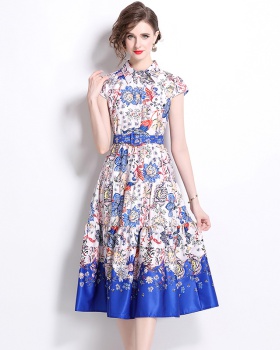 All-match European style printing pinched waist dress