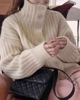 Simple knitted cardigan winter sweater for women