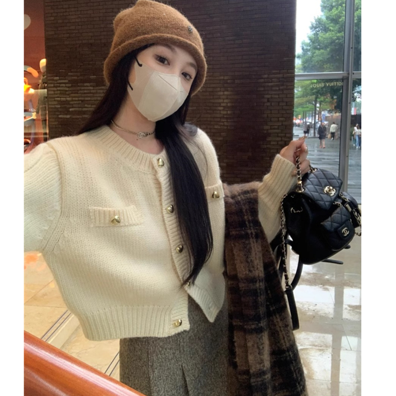 Knitted coat chanelstyle sweater for women