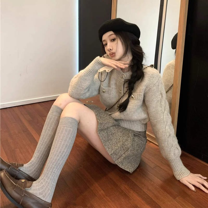 Knitted coat chanelstyle sweater for women