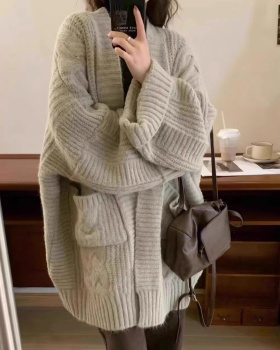 Long lazy coat loose autumn and winter sweater for women