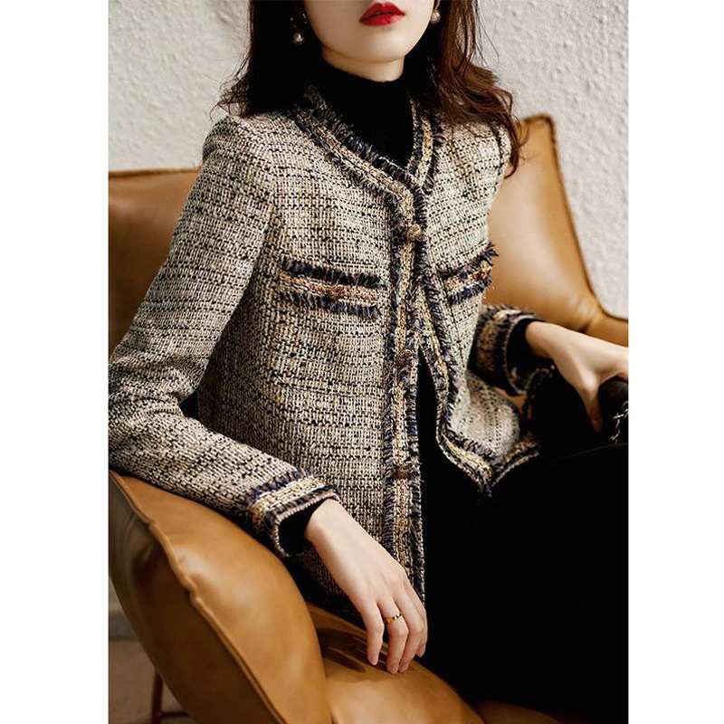 Ladies temperament coat short woolen tops for women