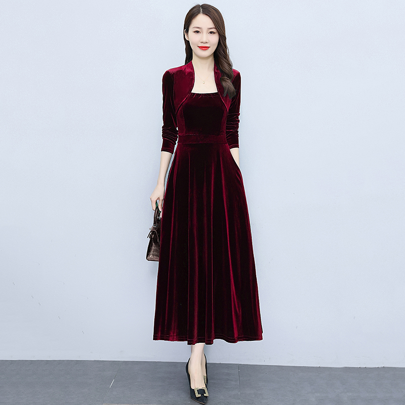 Golden velvet temperament belt fat long sleeve dress